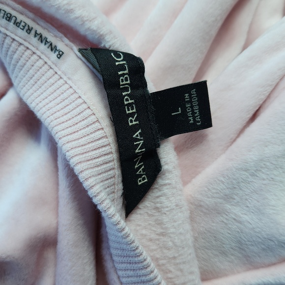 2/$50 Banana Republic Velour Lounge Set - Picture 7 of 9